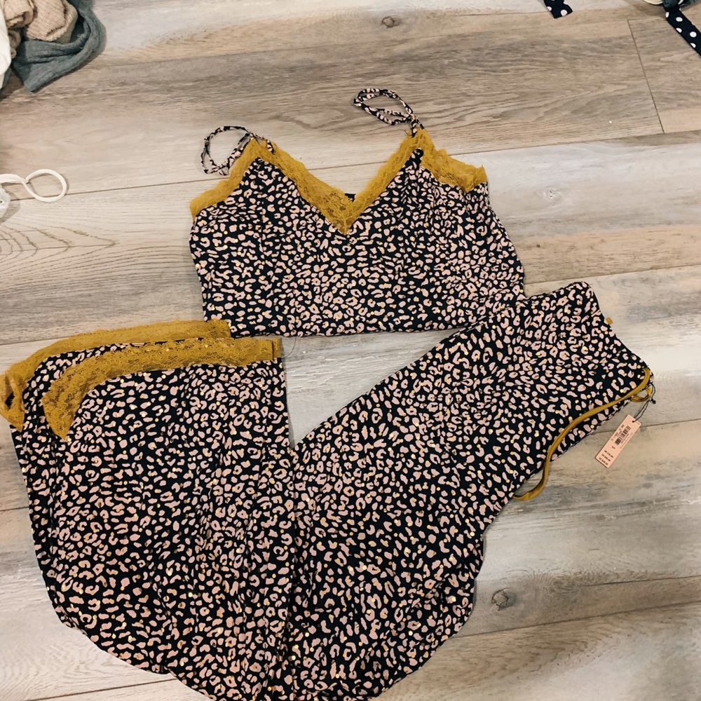NWT VS leopard cheetah sleeping wear